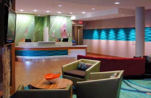 North Las Vegas Hotel | SpringHill Suites by Marriott Las Vegas North Speedway