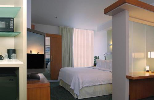 North Las Vegas Hotel | SpringHill Suites by Marriott Las Vegas North Speedway