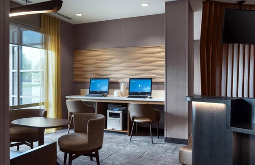 East Syracuse Hotel | SpringHill Suites by Marriott Syracuse Carrier Circle