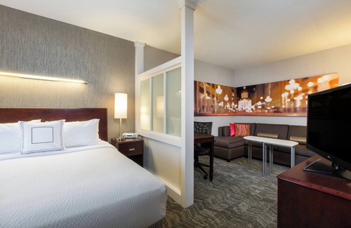 Fishers Hotel | SpringHill Suites by Marriott Indianapolis Fishers