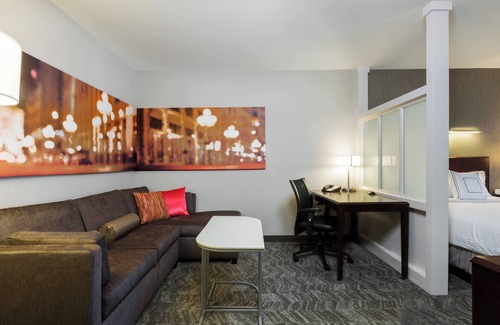Fishers Hotel | SpringHill Suites by Marriott Indianapolis Fishers