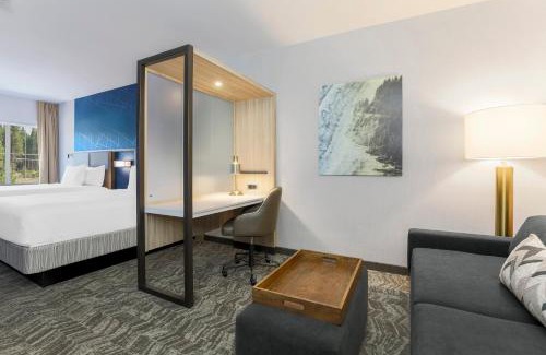 Truckee Hotel | SpringHill Suites by Marriott Truckee Lake Tahoe