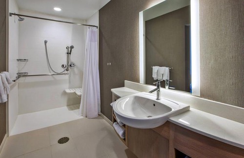 Butler Hotel | SpringHill Suites by Marriott Pittsburgh Butler/Centre City