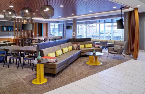 Wixom Hotel | SpringHill Suites by Marriott Detroit Wixom
