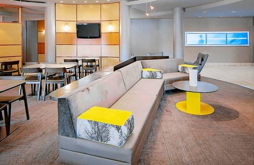 El Paso Hotel | SpringHill Suites by Marriott El Paso