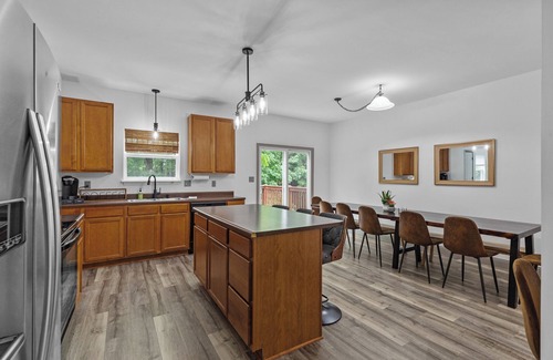 O'Fallon House | Springhurst Serenity: Fresh 4BR Getaway