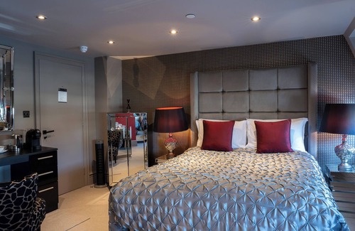 Kemptown Hotel | Square Townhouse