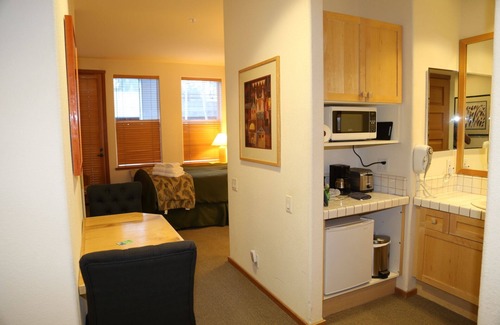 Olympic Valley Apartment | Squaw Valley, lodge#4B, village, resort. Ski in/out luxury accommodations.