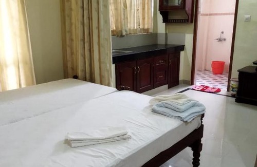 Thiruvananthapuram Hotel | Sree Mookambika Beach Resort