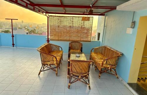 Mothilal Nagar Apartment | Sri Apt Homestay Family 2BHK Flat C5