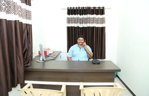 Rajahmundry Cabin | SRI JUPUDY RESIDENCY