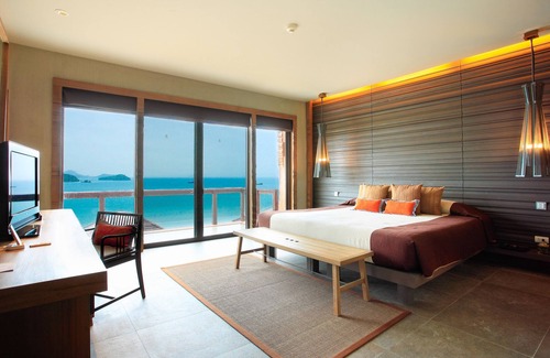 Wichit Resort | Sri Panwa Phuket Luxury Pool Villa Hotel