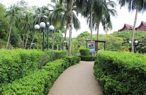 Batu Ferringhi Apartment | Sri Sayang Resort Service Apartment