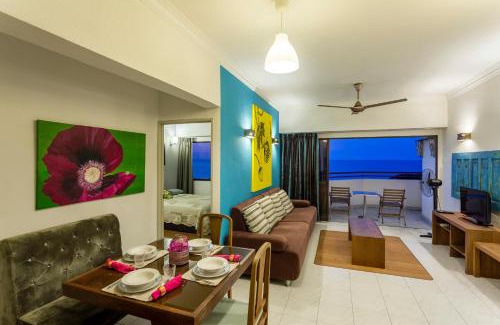 Batu Ferringhi Apartment | Sri Sayang Seaview Holiday Home