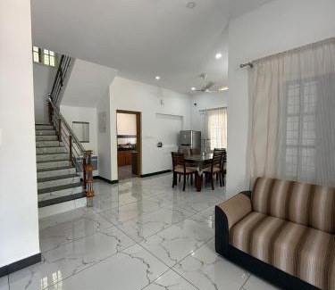 Vayittiri House | SRI Villa Rooms in Wayanad - Family Villa Stay with Mountain views