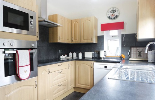 Invershin House | ST. AETHANS, with open fire in Bonar Bridge