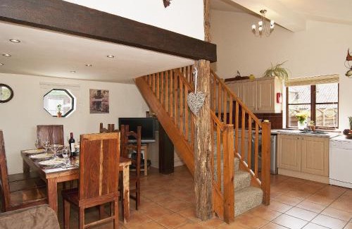 Necton House | St Andrews Barn
