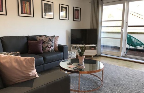 East End Apartment | St Andrews Square Apartments