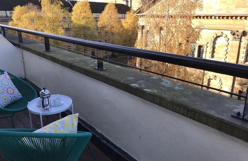 East End Apartment | St Andrews Square Apartments