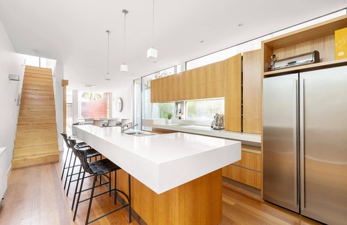 Albert Park House | St Aubin (Heated Pool)