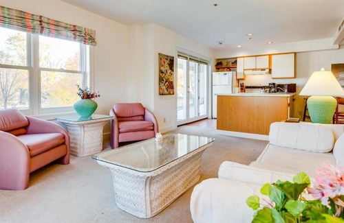 Chautauqua Apartment | St Elmo 201 condo