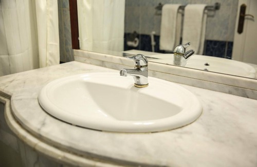 Oula Hotel | St. George Hotel Cairo