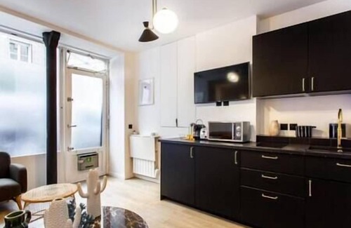 Quartier de l'Ecole-Militaire Apartment | St Germain-Bon Marché - cosy n°2