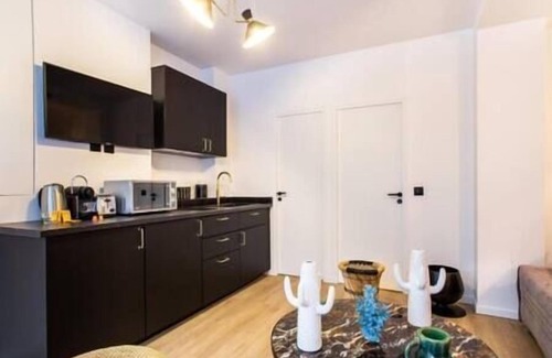 Quartier de l'Ecole-Militaire Apartment | St Germain-Bon Marché - cosy n°2
