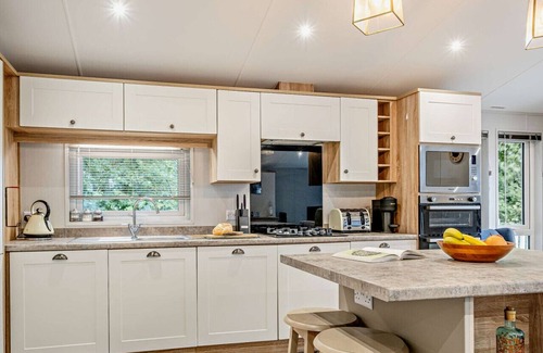 Ryde House | St Helens Beach Retreat