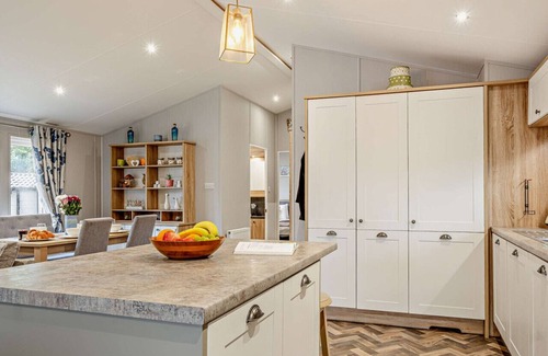 Ryde House | St Helens Beach Retreat