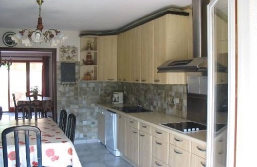 Saint-Jean-de-Luz House | ST JEAN LUZ RESIDENTIAL AREA" 2 CLIM" COT TOYS - 5 ADULTS + 1 BABY