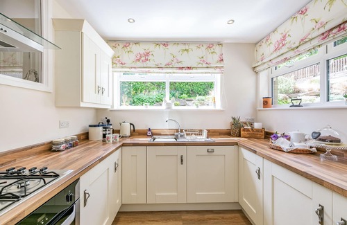 Penistone Cottage | ST. JOHN'S COTTAGE, family friendly, with open fire in Penistone