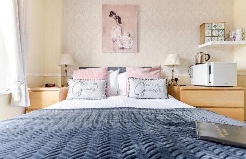 Weymouth House | St John's Guest House