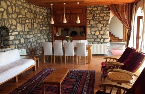 Selcuk Villa | St John's House