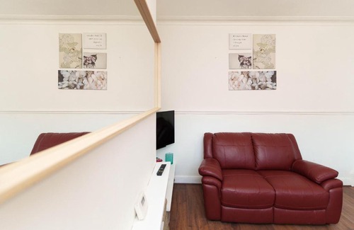 Harehills House | St Johns House