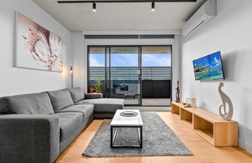 St. Kilda East Apartment | St Kilda East Top Location; New 1bd Apartment