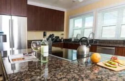 Cotton Ground Apartment | St Kitts & Nevis Tour! Four Relaxing Spaces w/ Swimming Pool, Free Parking & Spa