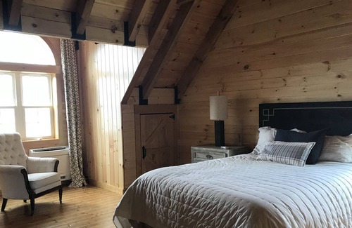 Clayton House | St. Lawrence Serendipity