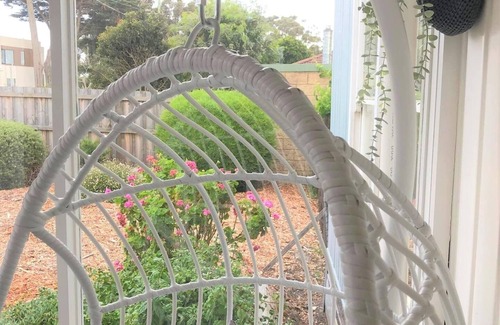 St Leonards House | St. Leonards Pier Beach House -5 min walk to the beach