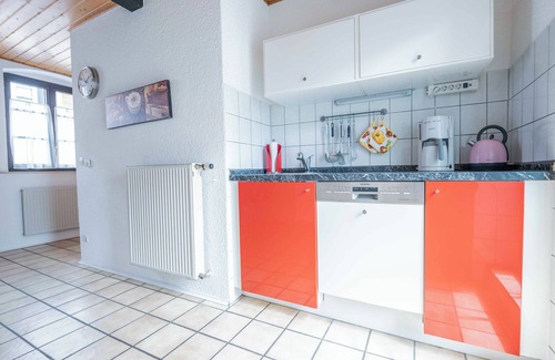 Speyer Apartment | "St. Magdalena-Kloster" vacation apartment close to the center with space for 6 people