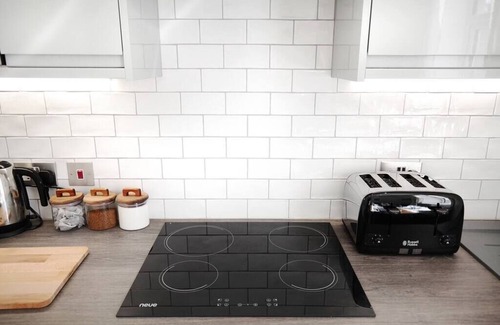Saint Paul's Apartment | St Paul’s Suites - Apartment 1