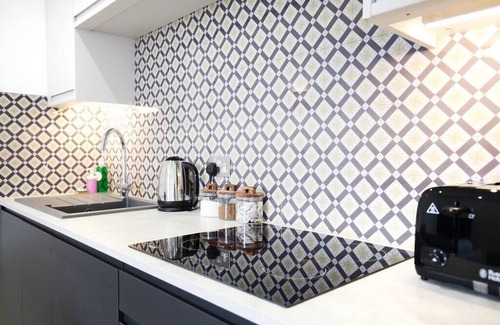 Saint Paul's Apartment | St Paul’s Suites - Apartment 3