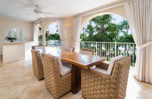 Little Battaleys Apartment | St Peter's Bay 211 apts