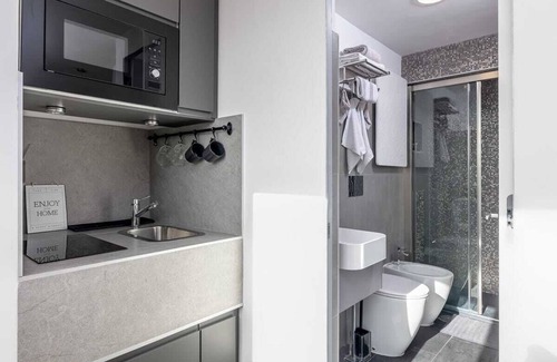 Vatican House | St. Peter's. Studio apartment within walking distance of the Vatican Museums