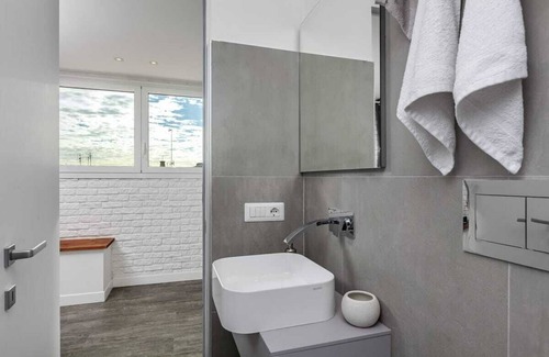 Vatican House | St. Peter's. Studio apartment within walking distance of the Vatican Museums