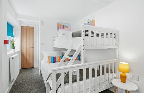 Brighton City Centre Apartment | St Peters Pad By My Getaways Free Parking