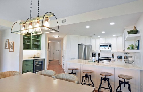 Saint Simons Island Condo | St. Simons Grand 307 - Panoramic Oceanfront Resort