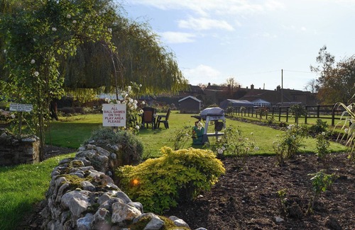 Foxley Cottage | Stable Cottage 7 - UKC3746