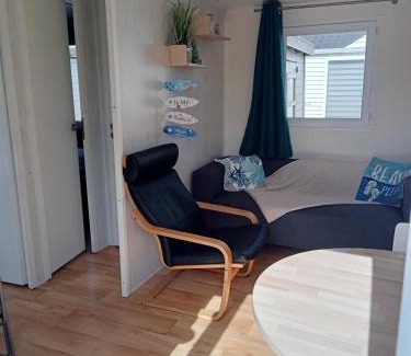 Bredene Ski Chalet | Stacaravan Bredene met tuin nr 2126