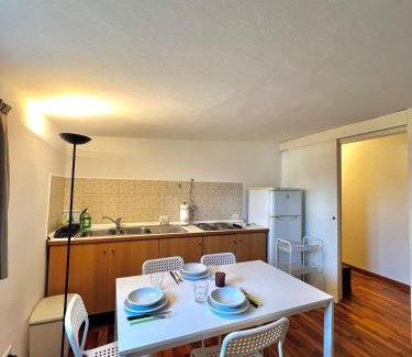 San Siro Apartment | Stadio e ippodromo a due passi, Parking, Metro e Wifi